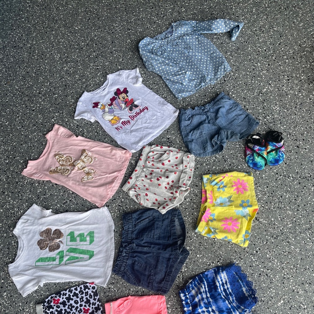 Girls 5T clothes